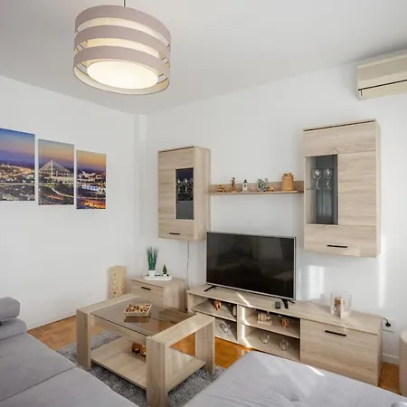 Sara Apartamento Belgrado